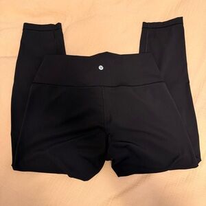 Black Lululemon Wunder Under Size 10 crop 23”